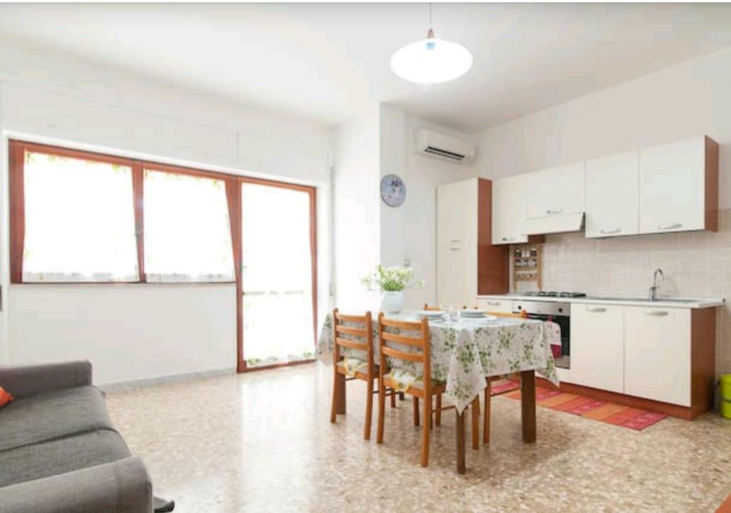 Gallipoli, Lido San Giovanni, 5 Posti Letto Exterior foto